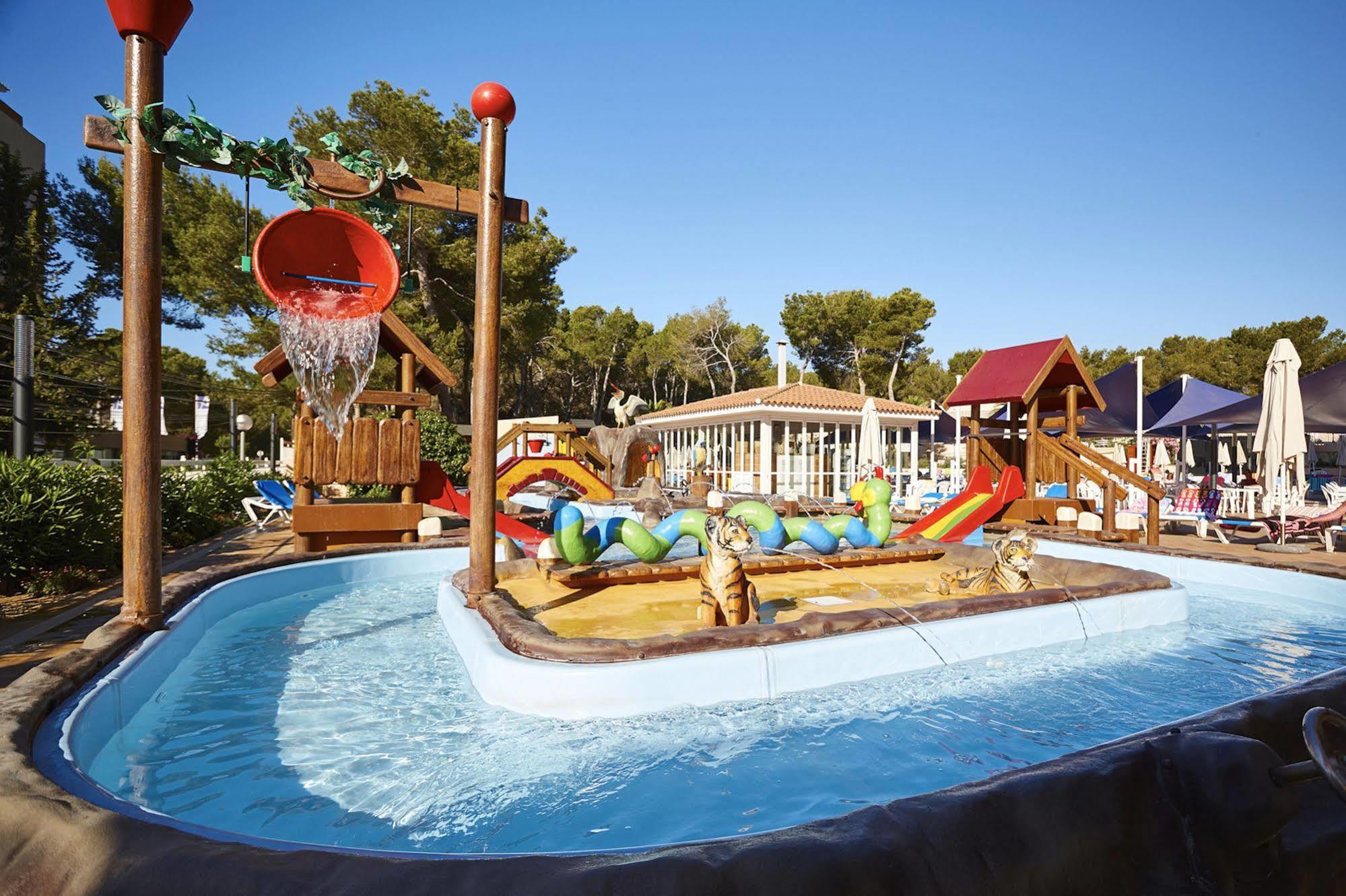 Invisa Ereso All Inclusive Es Cana エクステリア 写真